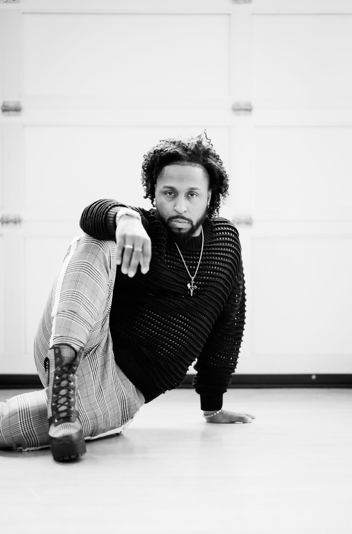 Zay: Portrait Chicago Bw